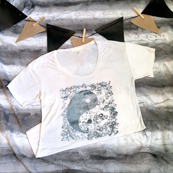 Rhythm White Yin Yang Tee - Picture 2 of 6